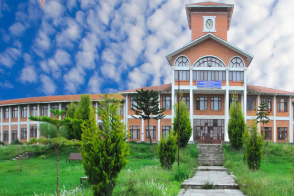 बीस वर्ष पुरानासहित ५० हजार विद्यार्थी मौका परीक्षा दिँदै